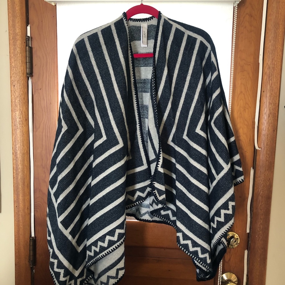Pattern navy and cream sweater poncho